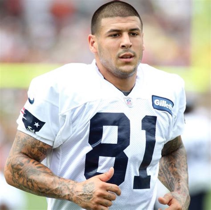 Aaron Hernandez's Trust Says Fiancée's 12K HomeGoods Charge Not to