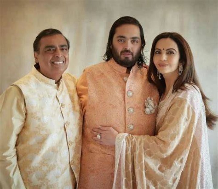 Anant Mukesh Ambani Biography Age, Life, Education, Girlfriend, Wife