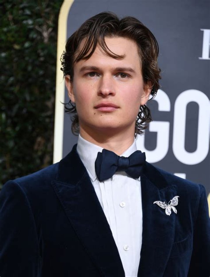 Ansel Elgort, protagonista de Bajo la misma estrella, es acusado de