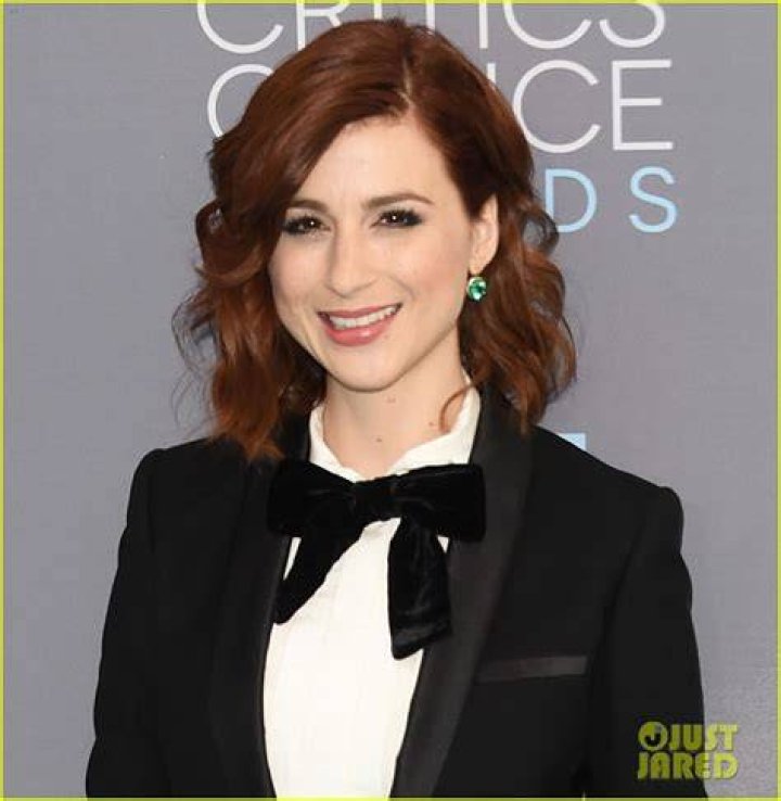 Aya Cash Critics' Choice Awards Jewelry and Accessories 2016