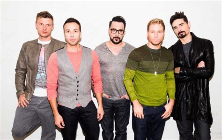 Backstreet Boys wish Jose Altuve, Astros good luck