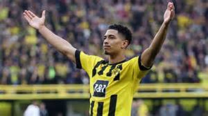 Borussia Dortmund starlet Jude Bellingham called up to…