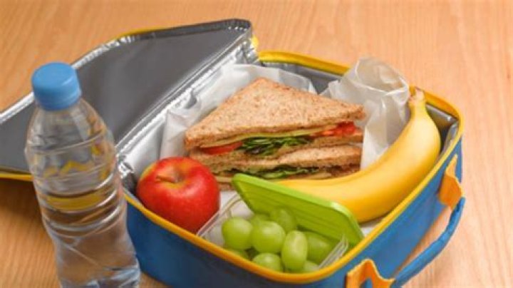 Calls For Healthier Packed Lunches