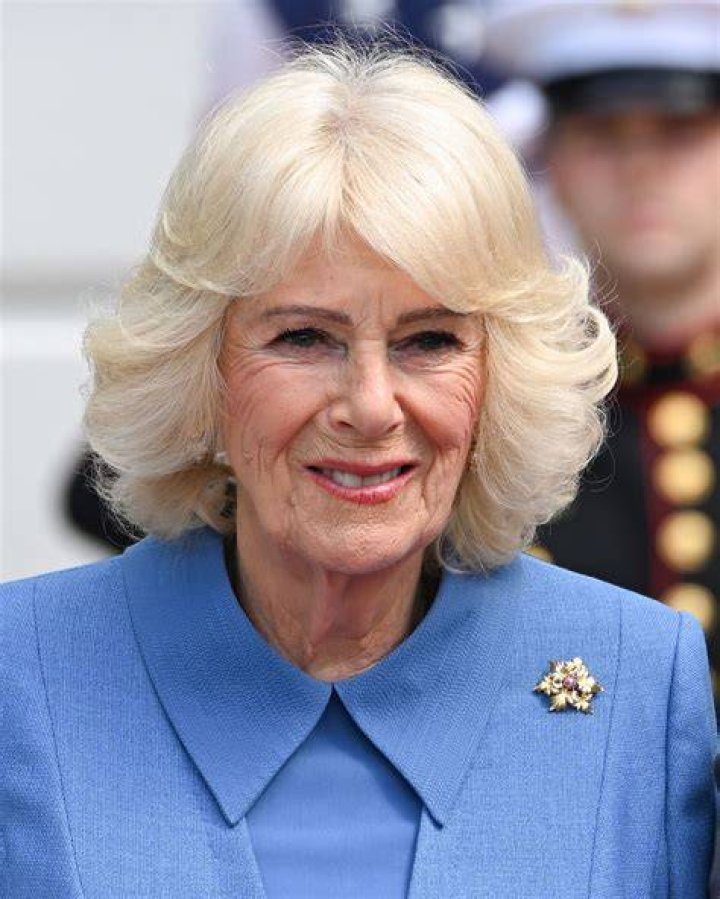 Camilla is to be given the Queen Mother's priceless 1937 crown
