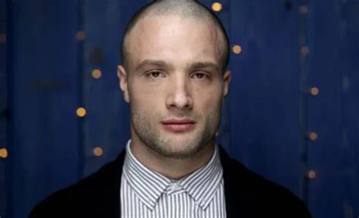 Cosmo Jarvis Height, Age, Net Worth, Wife, Children, Bio Stark Times