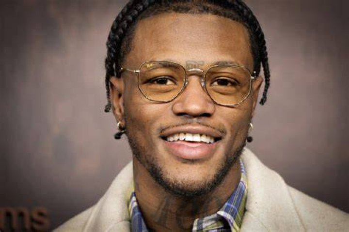 DC Young Fly Shines As The New Host Of VH1’s ‘Celebrity Squares’ Essence