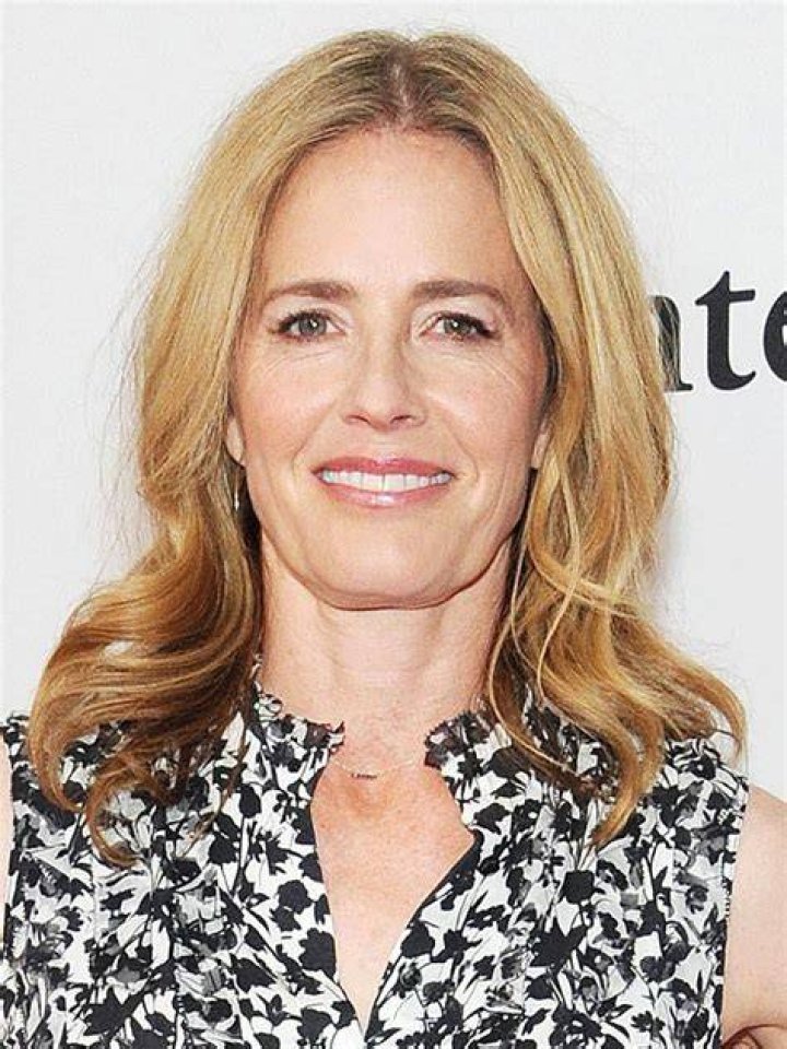 Elisabeth Shue Pictures