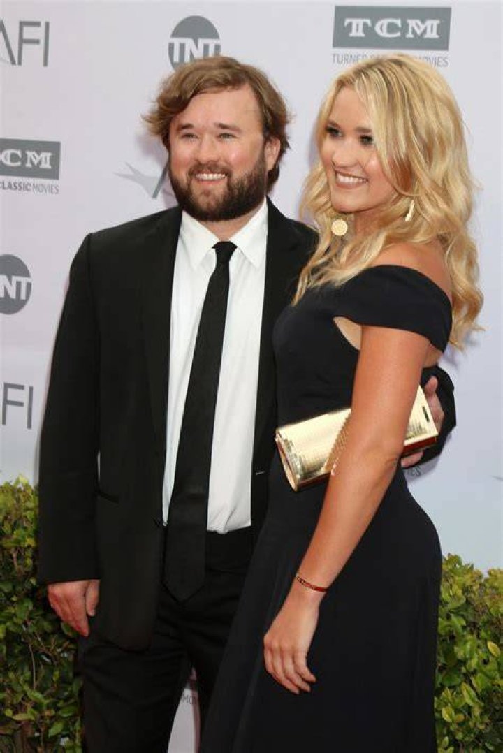 Haley Joel Osment And Emily Osment Are The Best Brother And Sister Pair