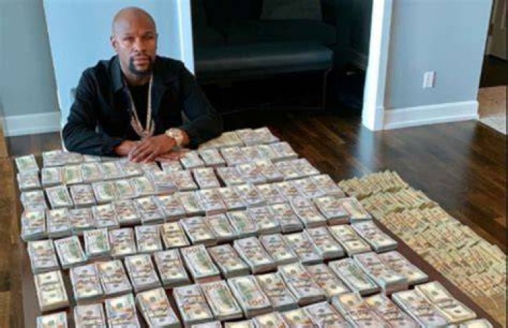 How Much Did Floyd Mayweather Make Per Fight?