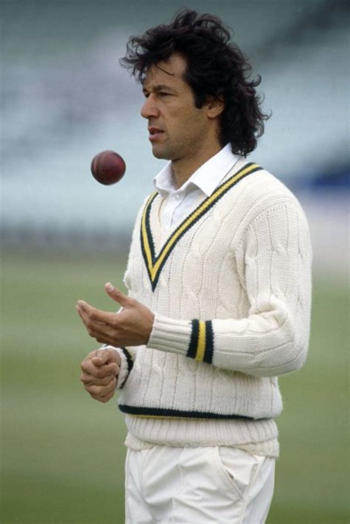 Imran Khan (Cricketer) Height, Age, Wife, Family, Biography & More