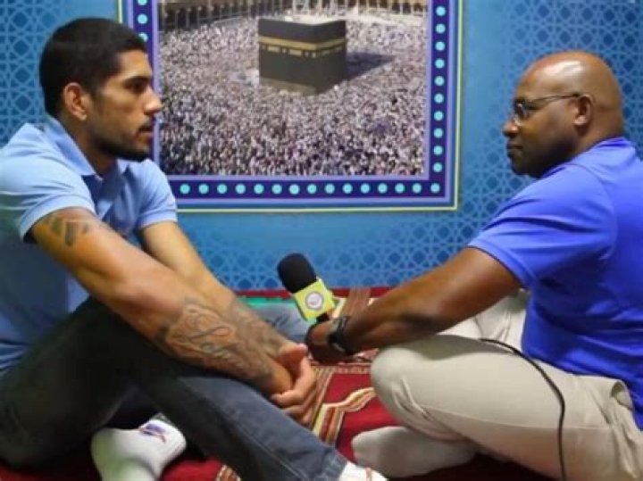 Is Alex Pereira Muslim or what religion UFC champ follows
