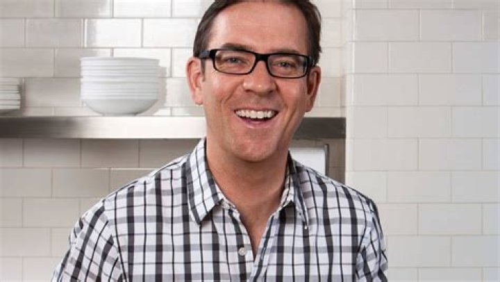Is Ted Allen a Chef? Info on the’ Chopped’ Host’s Career