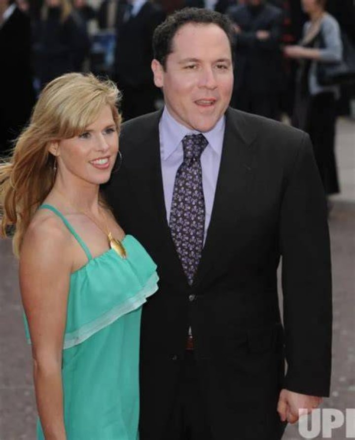 Jon Favreau Personal Life, Age, Career, Net Worth 2022 Networth