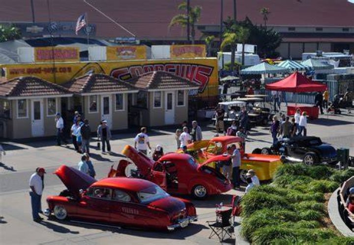 JustaCarGal Good Guys Fall 1st, Prudhomme