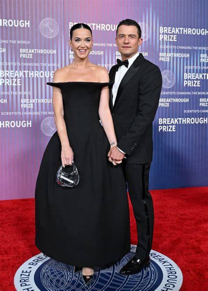 Katy Perry and Orlando Bloom announce birth of…