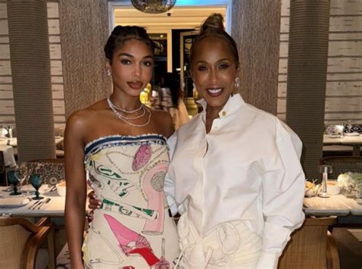 Marjorie Harvey and Daughters Lori & Hawthorne Talk Mother’s Day