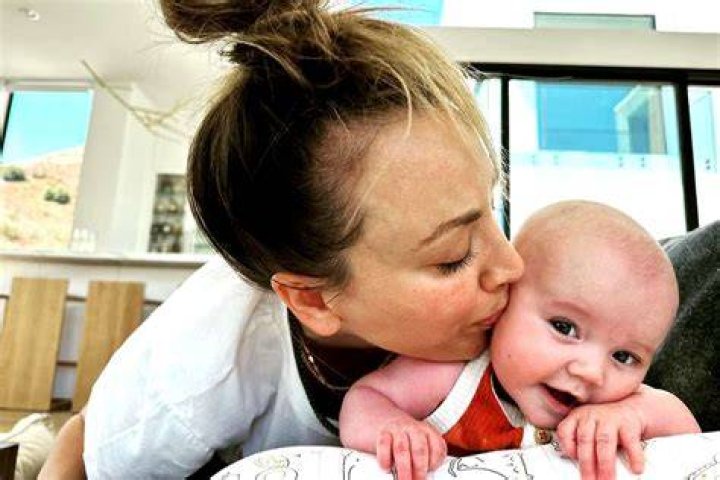 Meet Kaley Cuoco Baby Father Tom Pelphrey, Baby Name And Family