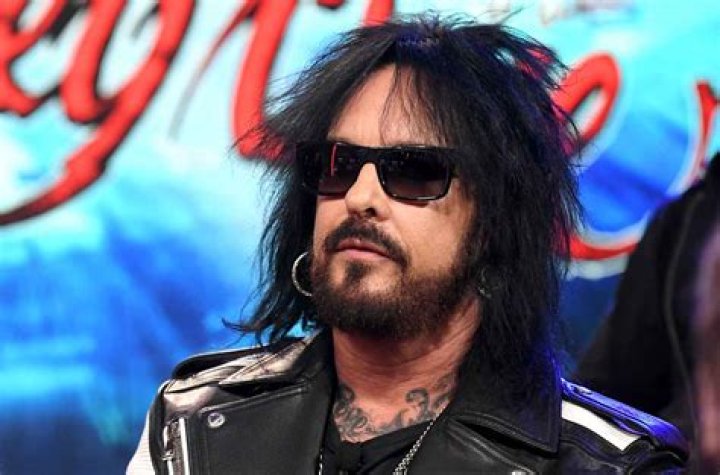 Nikki Sixx Slams Pearl Jam’s Eddie Vedder After Motley Crue Diss