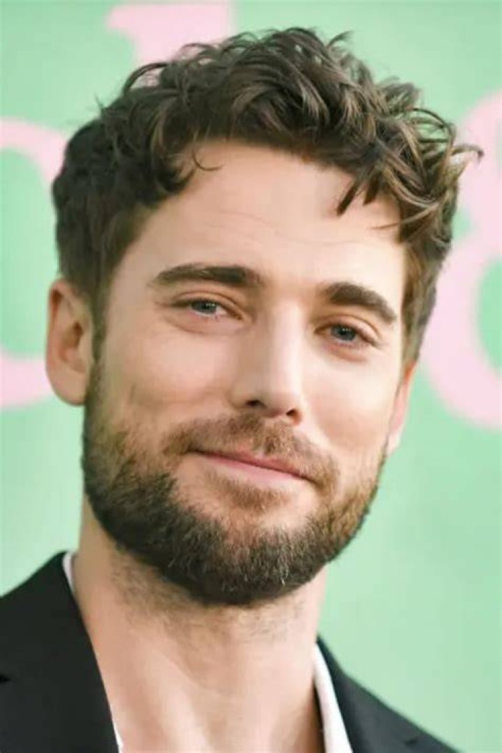 ORT Shows Dustin Milligan on journey from Schitt’s Creek to The