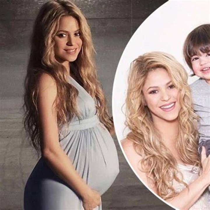 Pregnant Shakira ass.. Shakira and Gerard Piqu&eacute; Photo (33849792