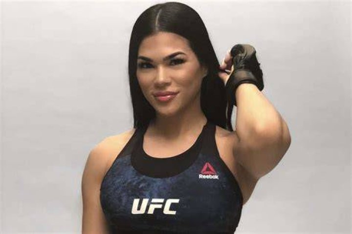 Rachael Ostovich Stats, News, Professional Records, Pictures, Height