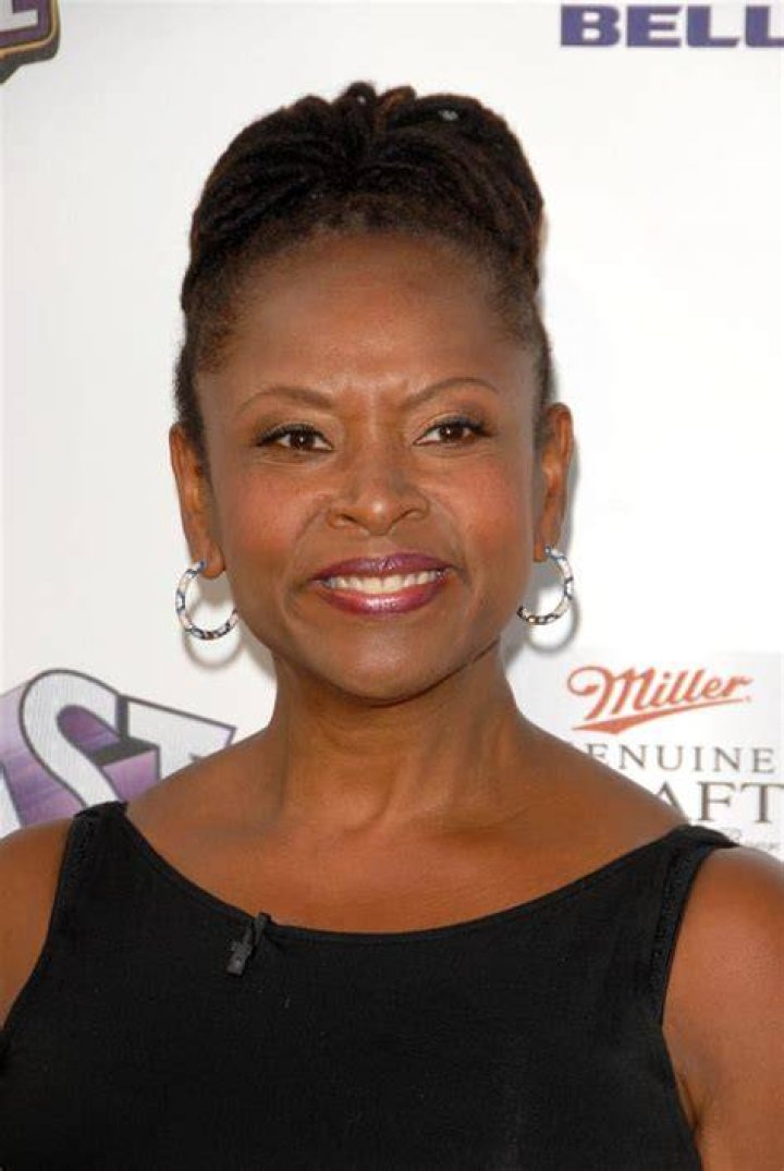 Robin Quivers Discusses Cancer Battle On Howard Stern Show HuffPost