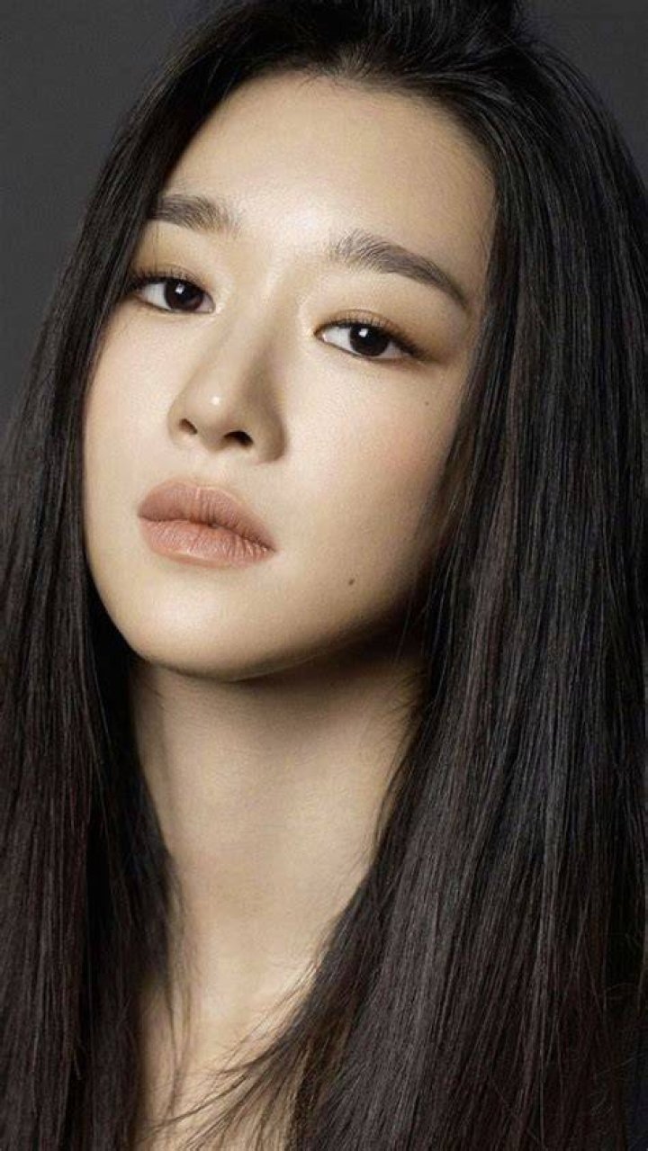 Seo Ye Ji Is A Beguiling Vision In The Latest Poster For Her New Drama