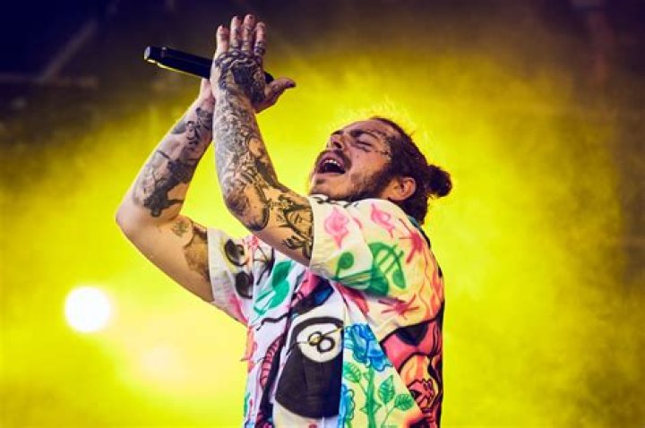 Tão precioso Post malone wallpaper, Post malone lyrics, Post malone