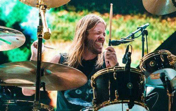 Taylor Hawkins, Foo Fighters drummer, has fun with classic rock