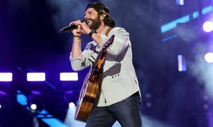 Thomas Rhett's Daughters Surprise Their Dad During His Concert &mdash; and