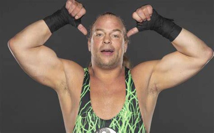 VIDEO Rob Van Dam Shows He's Still Got It At Pro Wrestling NOAH Event