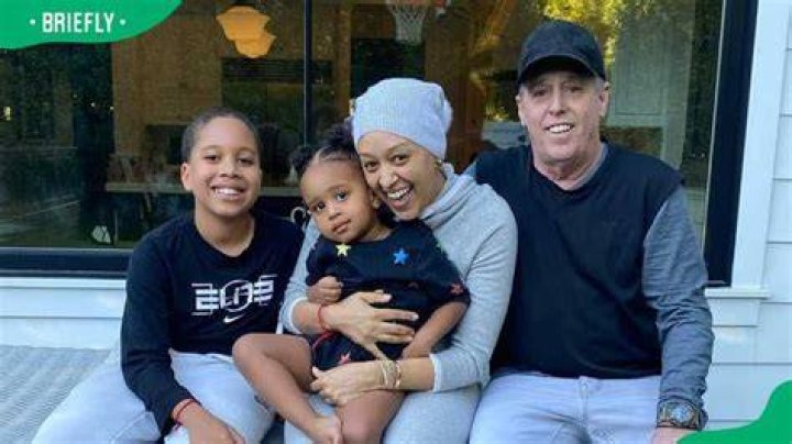 Who is Timothy Mowry? All about Tia and Tamera Mowry's father Briefly