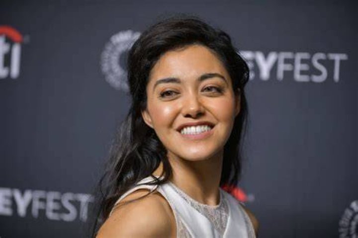 Yasmine Albustami Biography, Height & Life Story Super Stars Bio